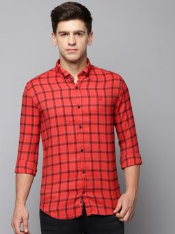 SHOWOFF - Men Collar Neck Long Sleeves Checked Red Shirt