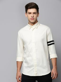 SHOWOFFFF - Men Collar Neck Long Sleeves Solid Cream Shirt