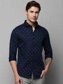 Navy Blue color option, Currently selected