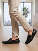 Black color option, Currently selected