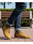 Yellow color option, Currently selected