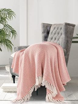Sashaa World - Soft Cotton Bed Throw in Peach-White Color