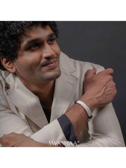 SWASHAA - Men Shwet White Leather Bracelet