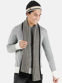 Bharatasya - Set of Fine Knitted Skull Cap and Patterened Muffler Black