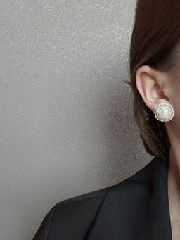 Yellow Chimes - Geometrical Pearl Studded Stud Earrings