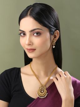 Yellow Chimes - Gold-Plated Stone Studded & Pearl Beaded Long Jewellery Set