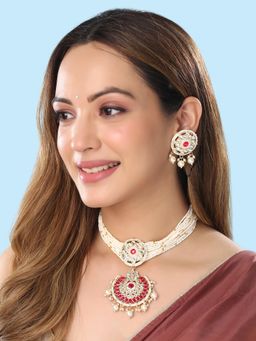 Yellow Chimes - Gold-Plated Kundan Studded & Beaded Jewellery Set