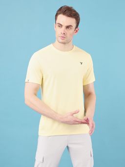 Technosport - Men Yellow Solid Slim Fit Round Neck Sports T-Shirt with Technocool+