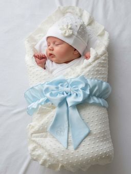 BABY AROOSA - White Cotton Solid Swaddle With Beanie & Bow (0-6 Months)