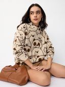 Beige color option