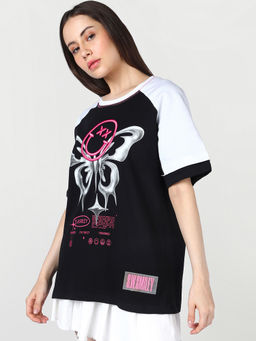 Bewakoof - S.W.Smiley Women Black Embroidered Oversized T-shirt