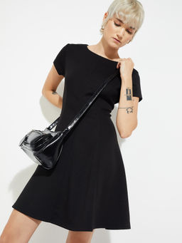 max - URB_N Women Black Knit Skater Dress