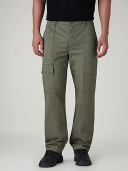 Levi's - Olive Solid Cotton Regular Fit Trouser