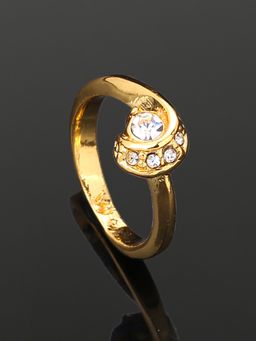 Estele - Gold Plated Sparkling Finger Ring With Crystals For Women