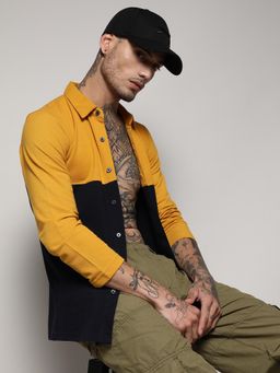 Campus Sutra - Men Navy Blue & Mustard Yellow Contrast Panel Shirt