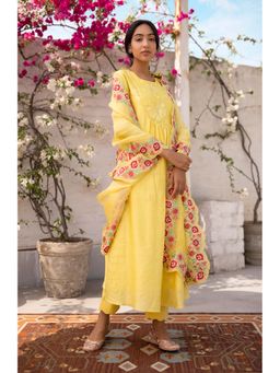 CHHAYA MEHROTRA - Yellow Yati Kurta with Pant and Dupatta (Set of 3)