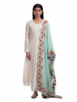 CHHAYA MEHROTRA - Off White Yatika Kurta with Pant and Dupatta (Set of 3)