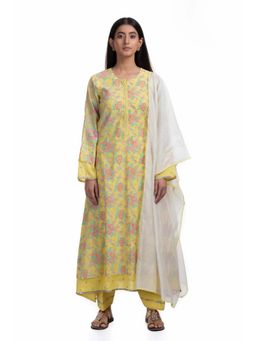 CHHAYA MEHROTRA - Yellow Ridhika Kurta with Pant and Dupatta (Set of 3)
