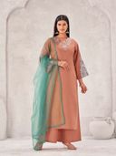 Peach color option, Currently selected