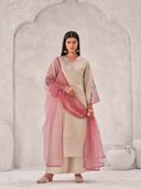 Beige color option, Currently selected