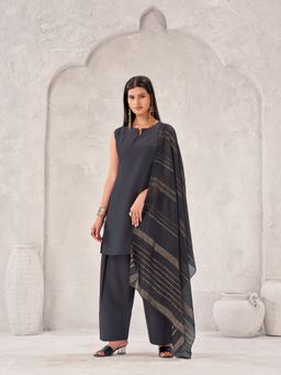Tikhi Imli - Charcoal silk blend with solid kurta and farsi salwar with brocade dupatta set