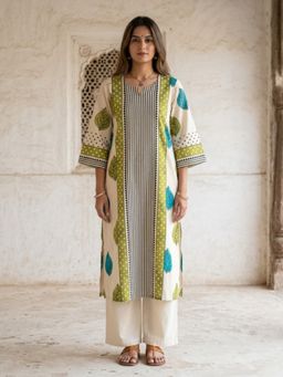 Autumnlane - Virosh Mantis Printed Cotton Kurta with Pant