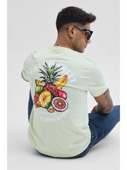 Snitch - Men Light Green Graphic Print Slim Fit Casual T-Shirt