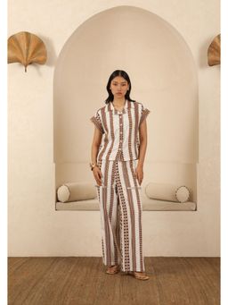 Muvazo - Brown Cotton Geometric Shirt With Pant