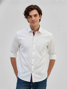 MR BUTTON - White Cotton Solid Shirt