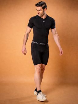 Omtex - Seamless Compression Black T-Shirts with Shorts