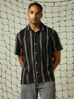 Hubberholme - Men Black Stripes Oversized Fit Cotton Short Sleeves Shirt