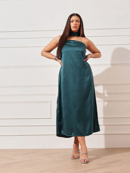 CURVY STREET - Scandinavian Green Dress With Scarf