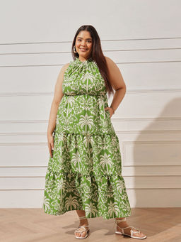 CURVY STREET - Round Neck Green Dress