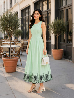 Oxolloxo - Women Green Round Neck Detail Dresss