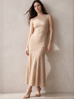 Outzidr - Beige Sleeveless Textured Dress