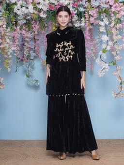 Jhambthread - Women Black Velvet Kurta and Sharara