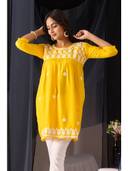 Yellow color option, Currently selected