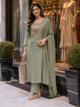 BERRYLICIOUS - Women Green Hand Embroidered Silk Embellished Kurta with Pant and Dupatta