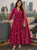 Pink color option, Sold out, Currently selected