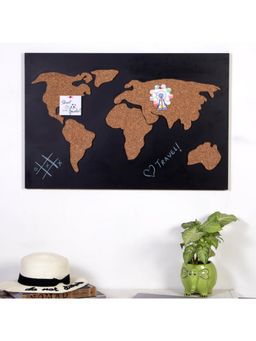 Pinch of Pretty - World Map Pinboard