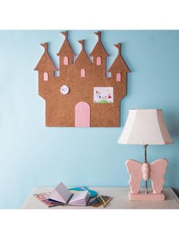 Pinch of Pretty - Castle Pinboard