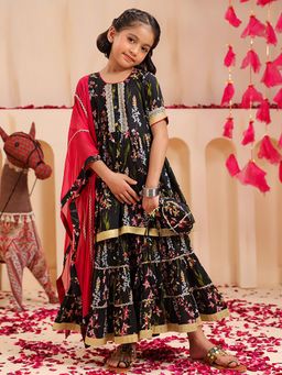 Rain & Rainbow - Girls Printed Regular Pure Cotton Kurta With Sharara & Dupatta