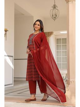 Rain & Rainbow - Women Printed Regular Gotta Patti Pure Cotton Kurta With Pant & Dupatta