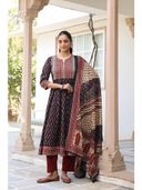 Black color option, Currently selected