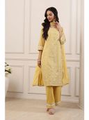 Yellow color option, Currently selected