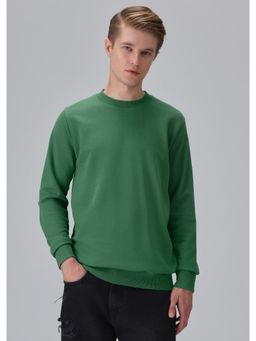 Banana Club - Green Solid Regular Fit Sweatshirt