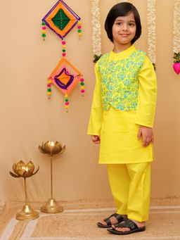Junitos - Cotton Woven Full Sleeves Kurta With Pyjama & Nehru Jacket - Yellow