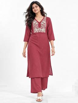 max - Women Red Embroidered V-Neck Kurta with Pant