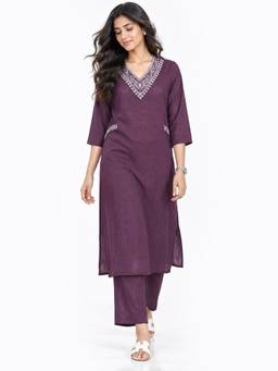 max - Women Purple Embroidered V-Neck Kurta with Pant