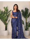 Navy Blue color option, Currently selected